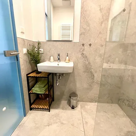 Goldstadt Cozy Smart - Schloessle